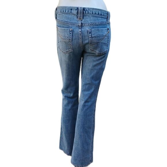 50121...Gap Low Rise Flare Jeans Size 36" Waist, 7" Rise 32" Inseam - Picture 4 of 5